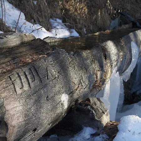 Chaberton & Wood View Apartment