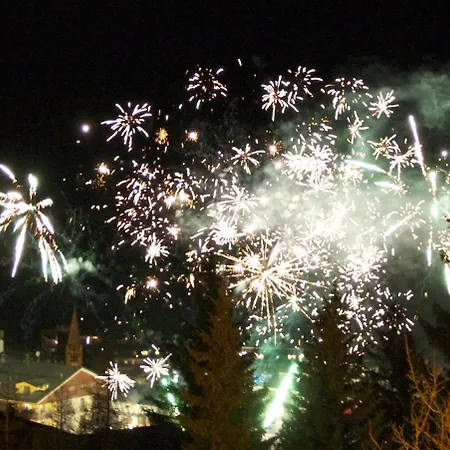 Chaberton & Wood View Apartment Sauze D'Oulx